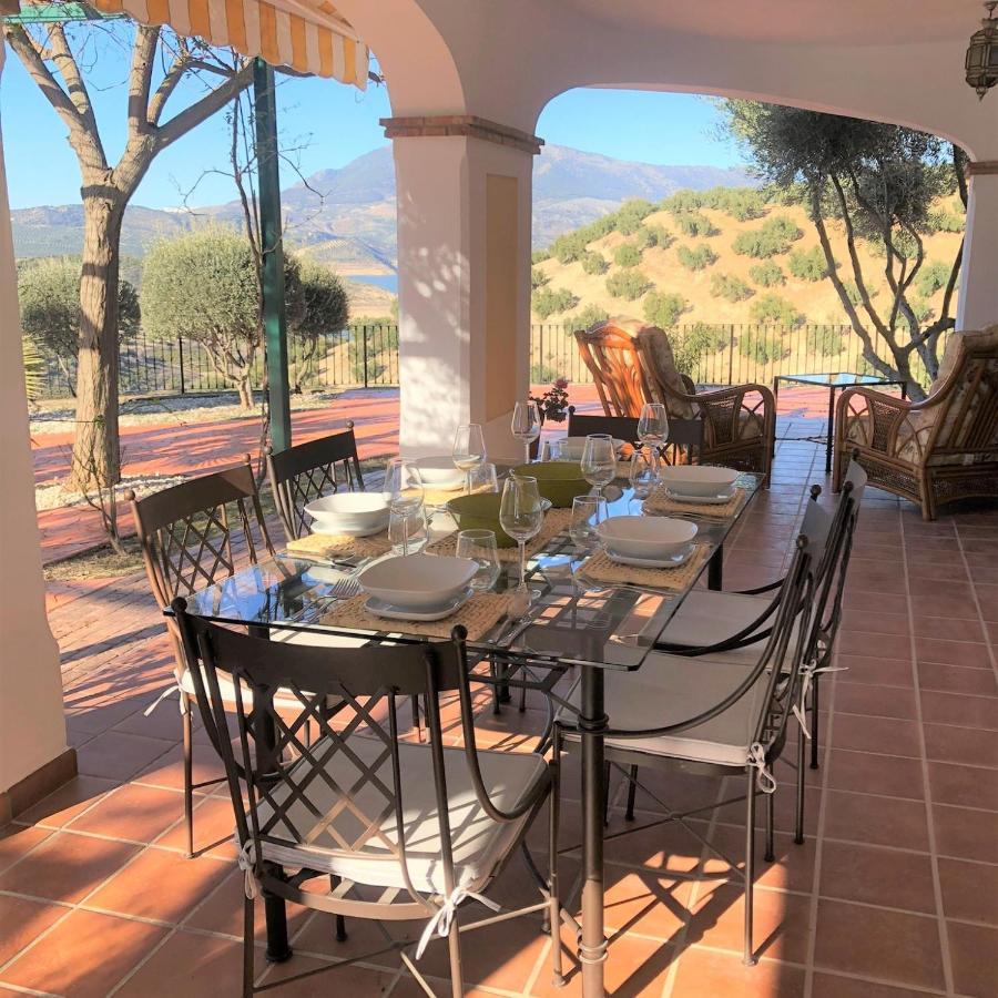 Cortijo Rocas Altas Villa Iznájar Exteriör bild